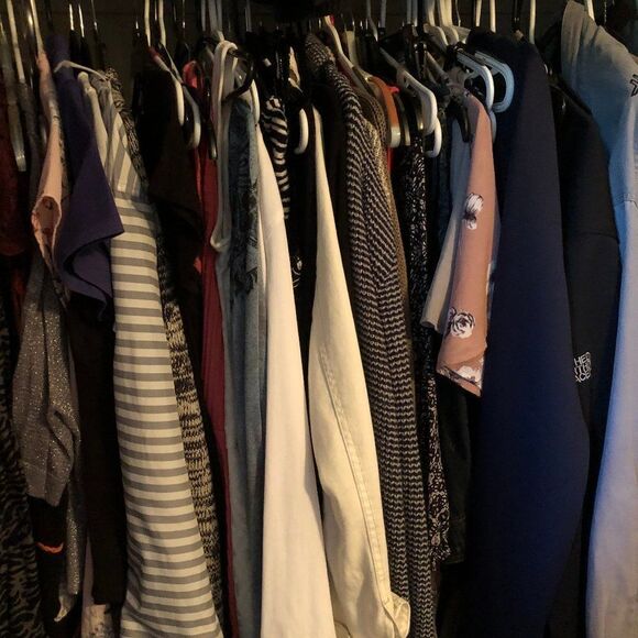 Mystery Clothing Lot Men’s & Women’s 30 Items - Picture 2 of 8